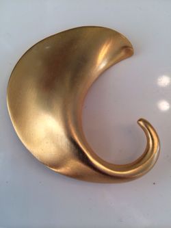 Large 4" Gold Tone Vintage? Brooch/Pin