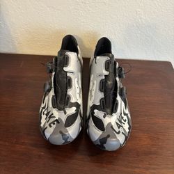 Lake, Silver Camo Cycling, Shoes Like New