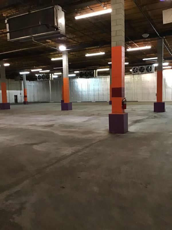 40,000 sq ft Air conditioned and refrigerated warehouse