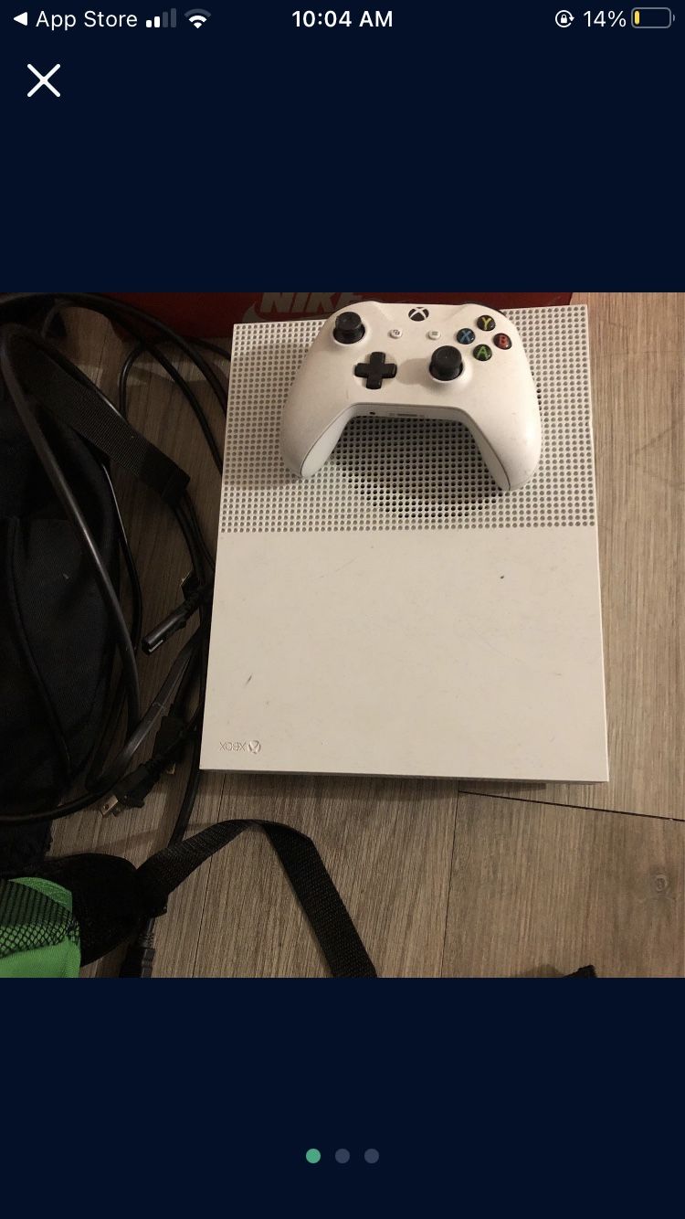 Xbox One S 