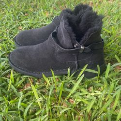Women Uggs