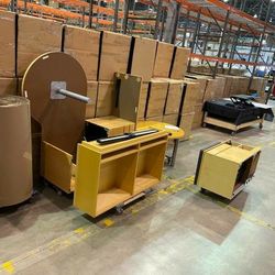 Complet Office Furniture.... 6 Pieces Commercial Quality