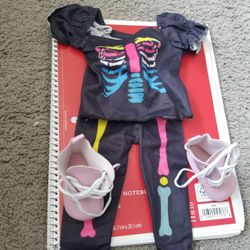 Zapatos Y Ropita Para  Muñeca