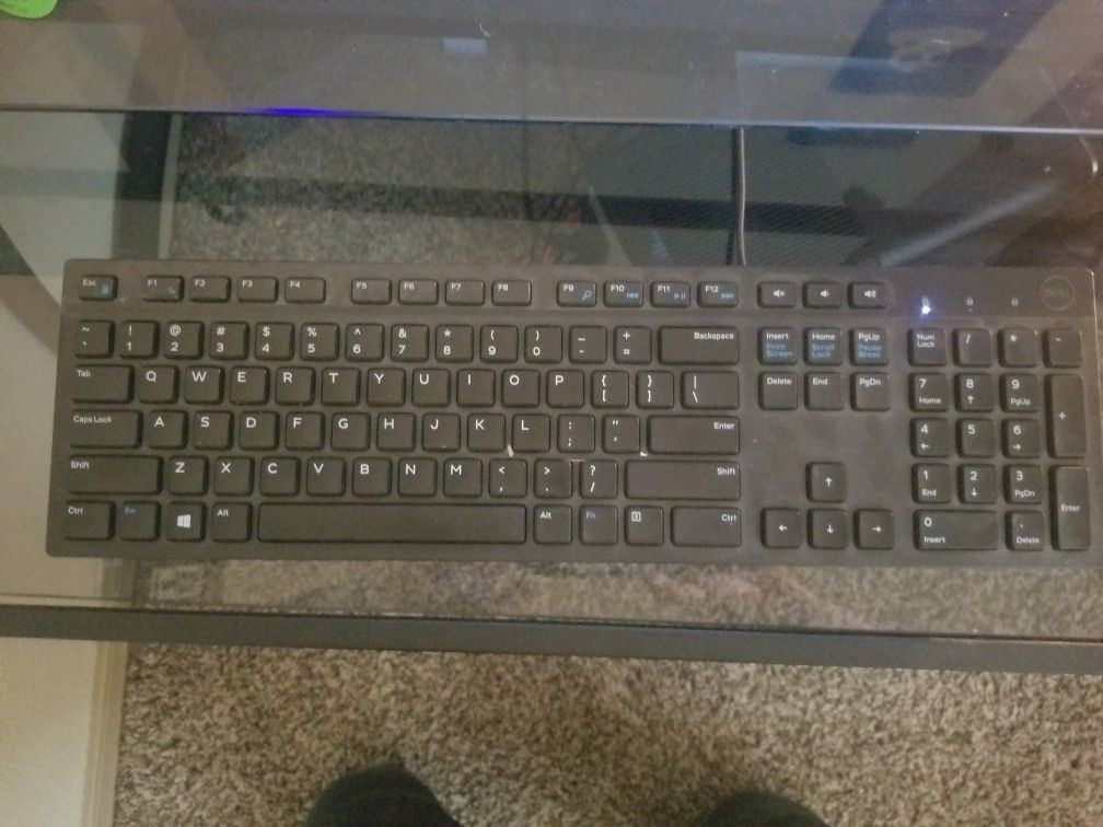 Dell XPS 8920 Computer w/ Dell 23" HD Monitor