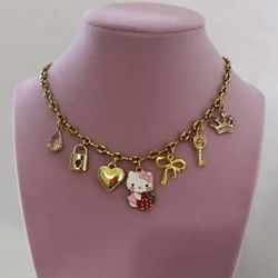 Hello Kitty Charm Necklace 