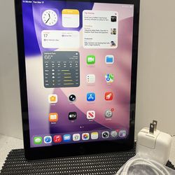 Apple iPad 8th Gen 32GB WiFi 10.2” iPad—Space Gray iOS 26 complete