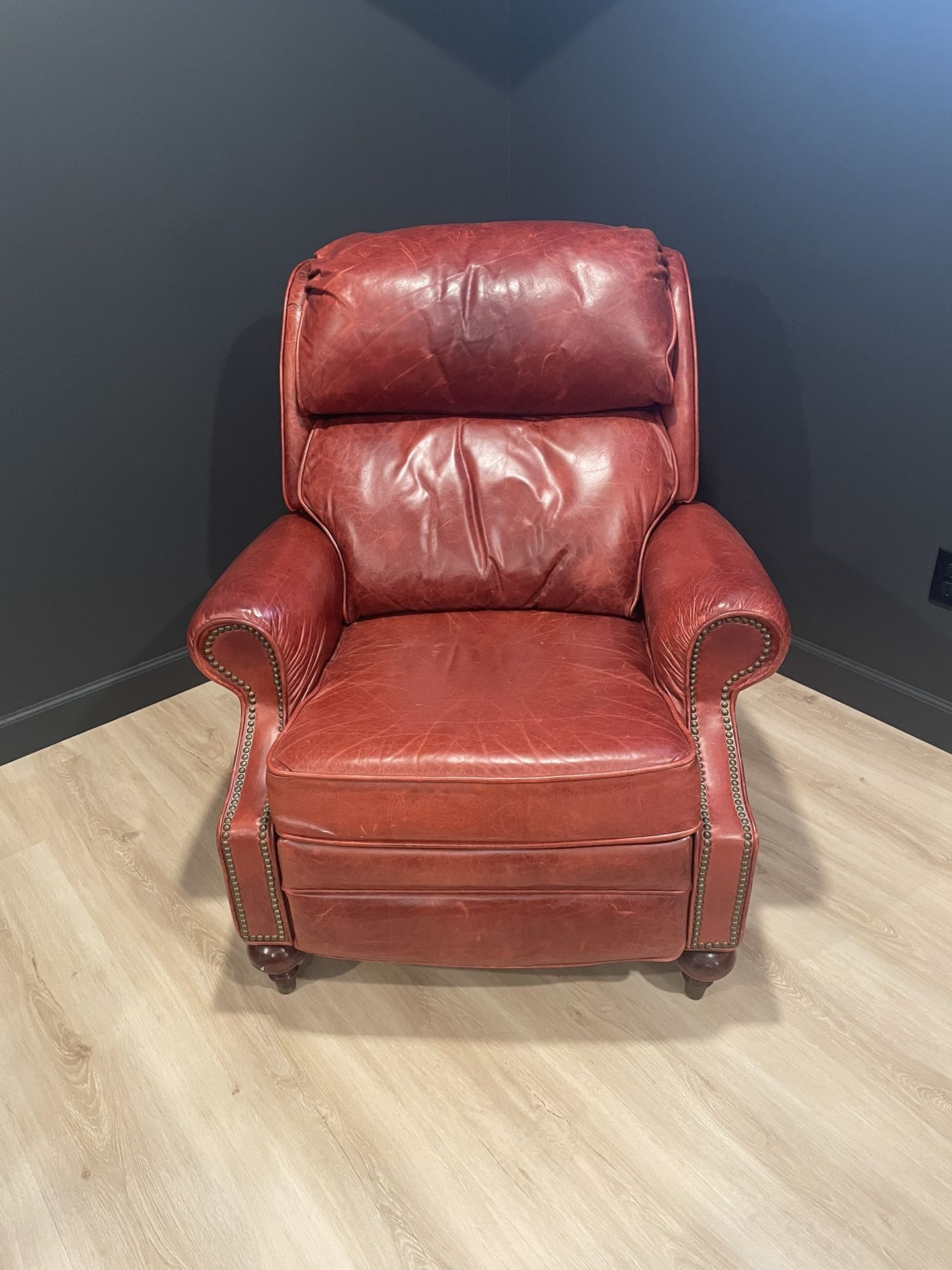 Two Lane Leather Reclining Chairs