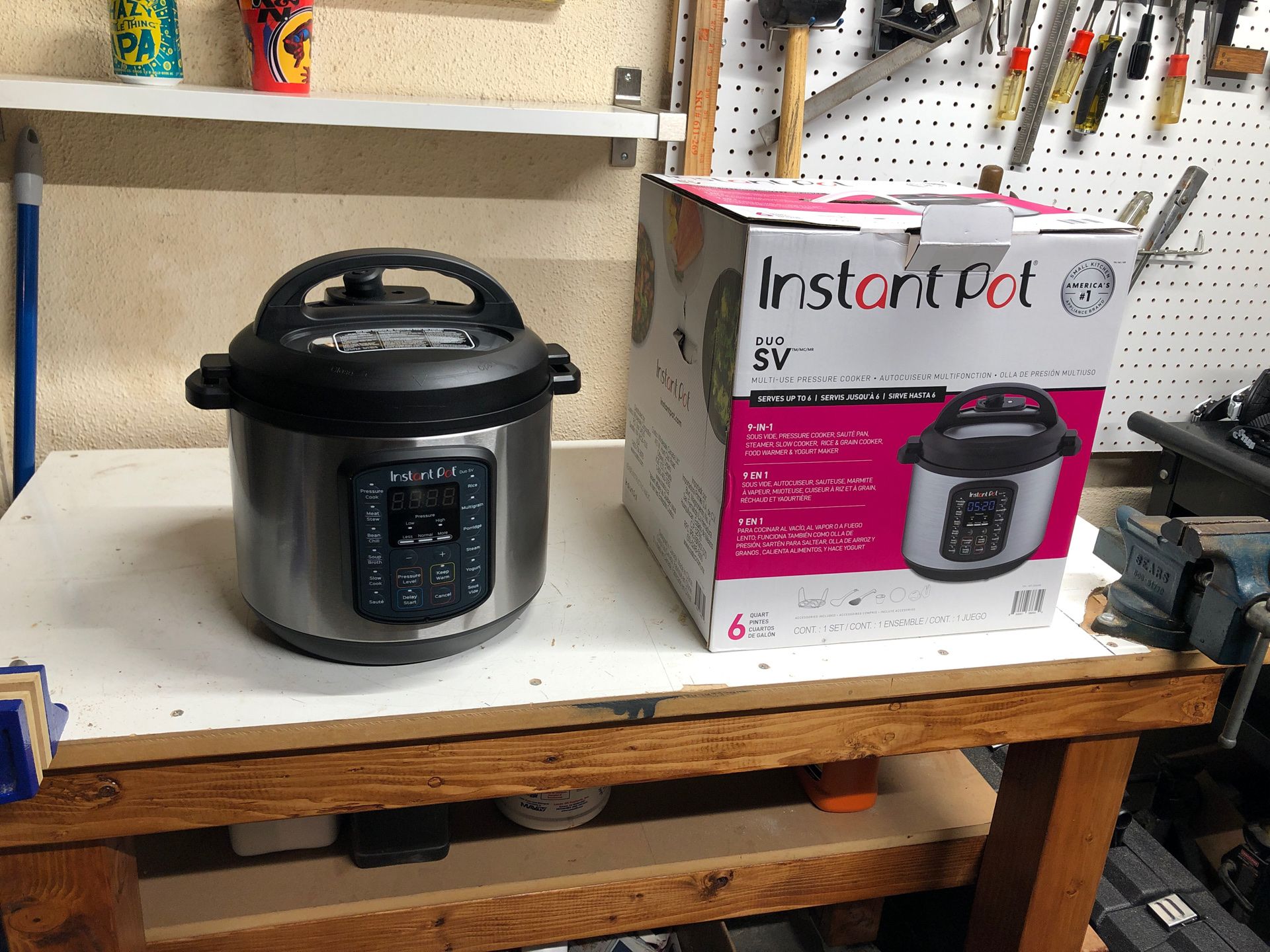 Instant pot, pressure cooker