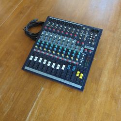 Soundcraft 8 Channel Analog Mixer