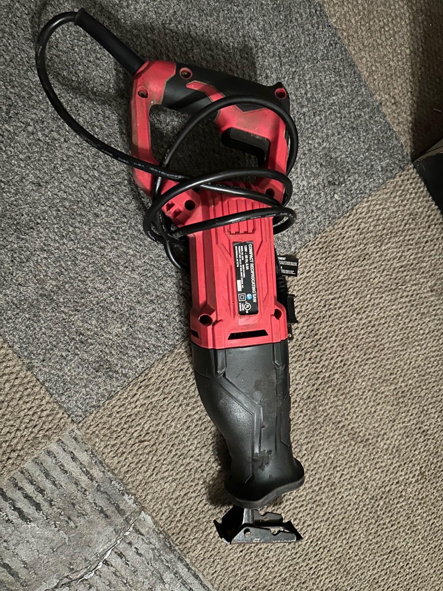 Compact Reciprocating Saw