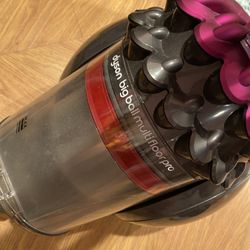 Dyson big ball multi floor pro vacuum