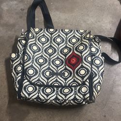 Petunia Pickle Bottom