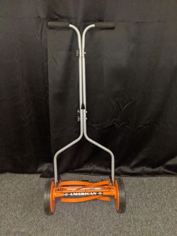 Reel mower, lawn mower