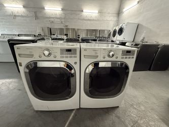 LG Washer And Dryer Dryer Set “27 ( Lavadora Y Secadora ) 