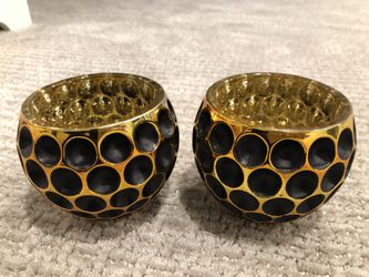 2 TEA LIGHT CANDLE HOLDERS