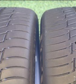 Pair Of 275 40R22 Continental Premium Contact 6 Run Flat Tires