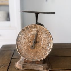Vintage Scale