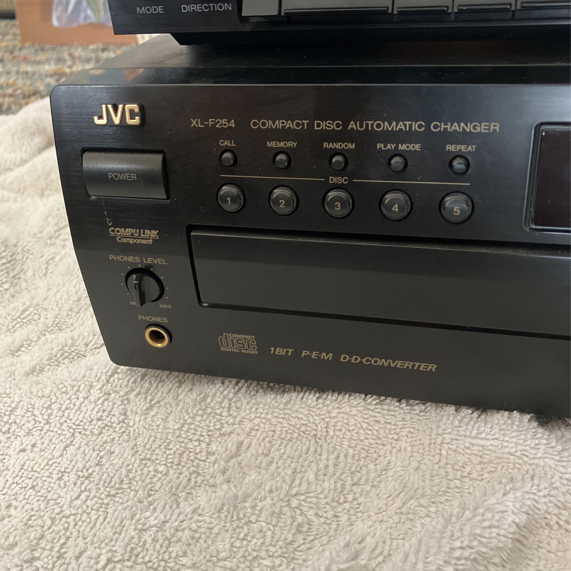 JVC CD Player 5-Disc changer