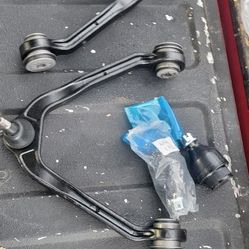 99-06 Chevy Silverado, Tahoe / GMC Sierra, Yukon 4 Pcs  Upper Control Suspension Repair Kit