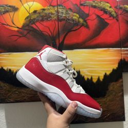 Jordan 11 Cherry  Size 9.5
