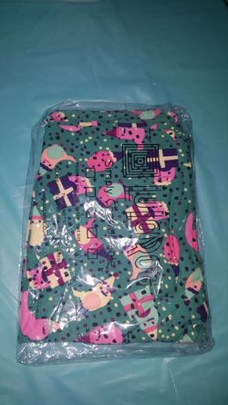 Brand new Lularoe leggings 4th birthday