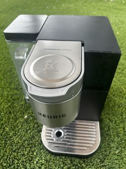KEURIG K-2500 COMMERCIAL COFFEE MAKER 47TH AVE. AND DOBBINS IN LAVEEN