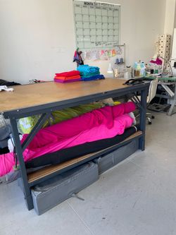 Large cutting table