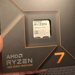 AMD RYZEN 7 7700X
