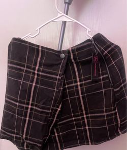 No Boundaries Junior Women’s Large Flannel Wrap Brown and Light Pink Plaid Skirt