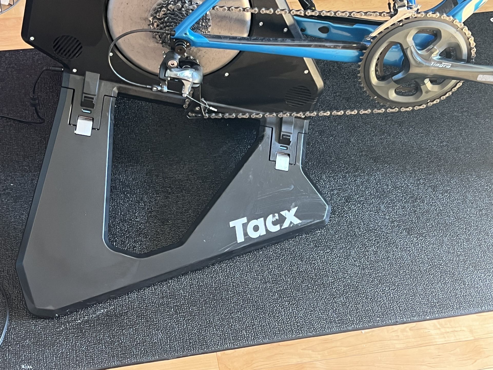 T2800 TACX NEO Gen Smart Bike Trainer