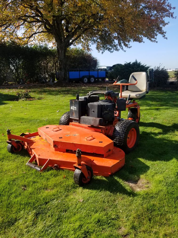 Scag commercial lawn mower 61"deck