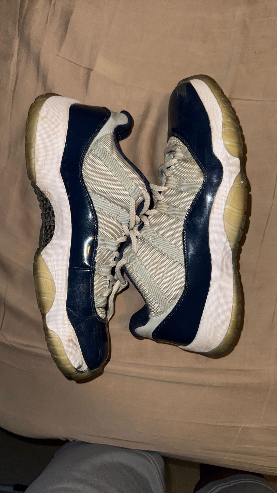 Air Jordan 11 Retro Low 'Georgetown' SIZE 12