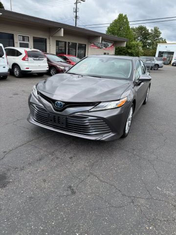 2020 Toyota Camry Hybrid