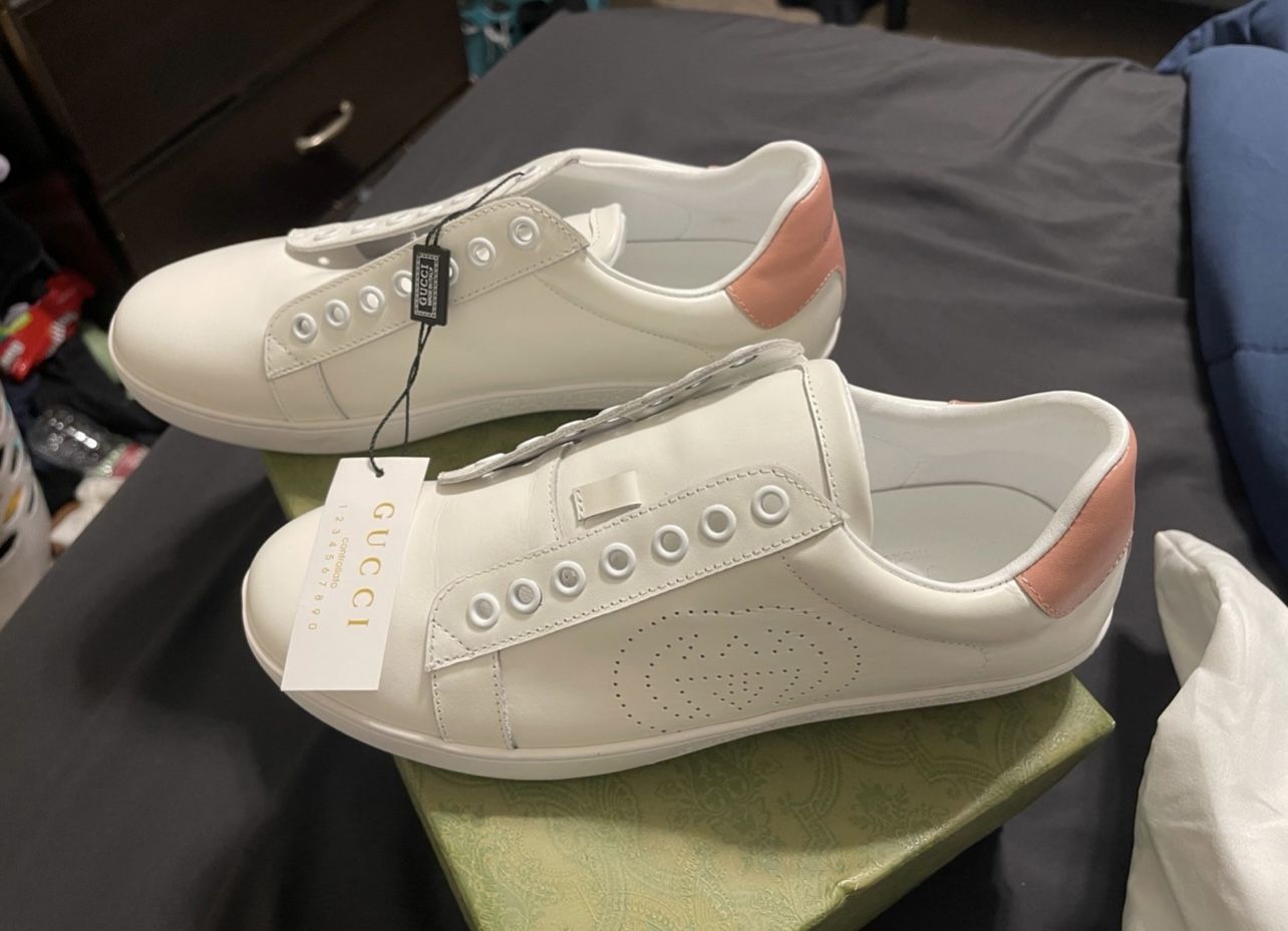 Gucci Sneakers