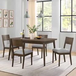 New Clare Valley 5-piece Dining Table Set   Retails for over $800 New in the box   Features: Brown Finish Constructed of Rubberwood Solids and Walnut 