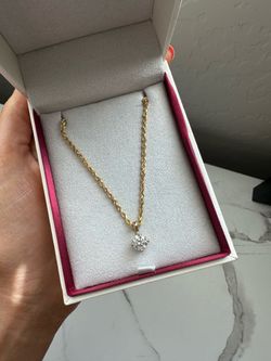 Diamond necklace from Shane Co