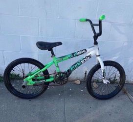 Pro Freestyle BMX Bike Green White