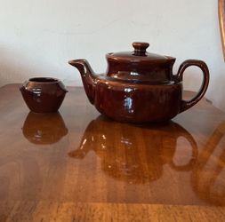 Vintage Ceramic Teapot and Sugar Bowl - Made in USA