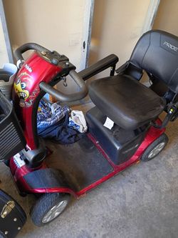 Pride scooter and lift