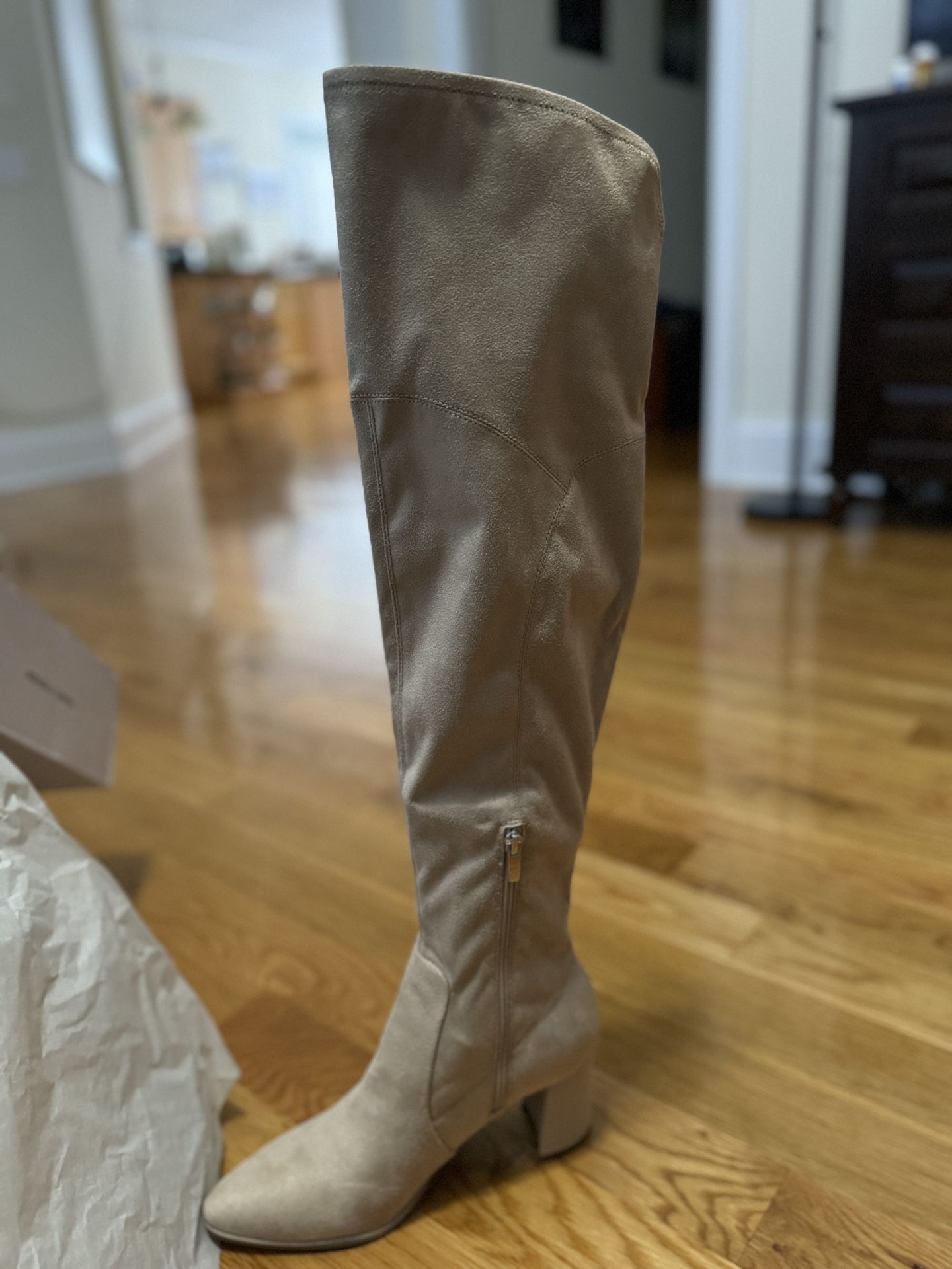 Marc Fisher women’s Luley faux suede tall over knee boots 9.5 M