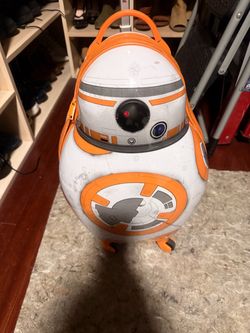 Star Wars rolling luggage