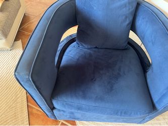 z Gallery swivel blue chairs