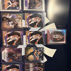 HALIBURTON ROOKIE CARDS 11 CARD LOT