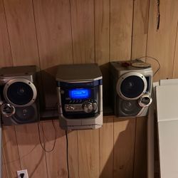 Sharp Cd Do-300 3 Disc Cd Changer Both Speakers Dual Cassette Player