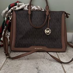 2022 Michael Kors Tote Bag
