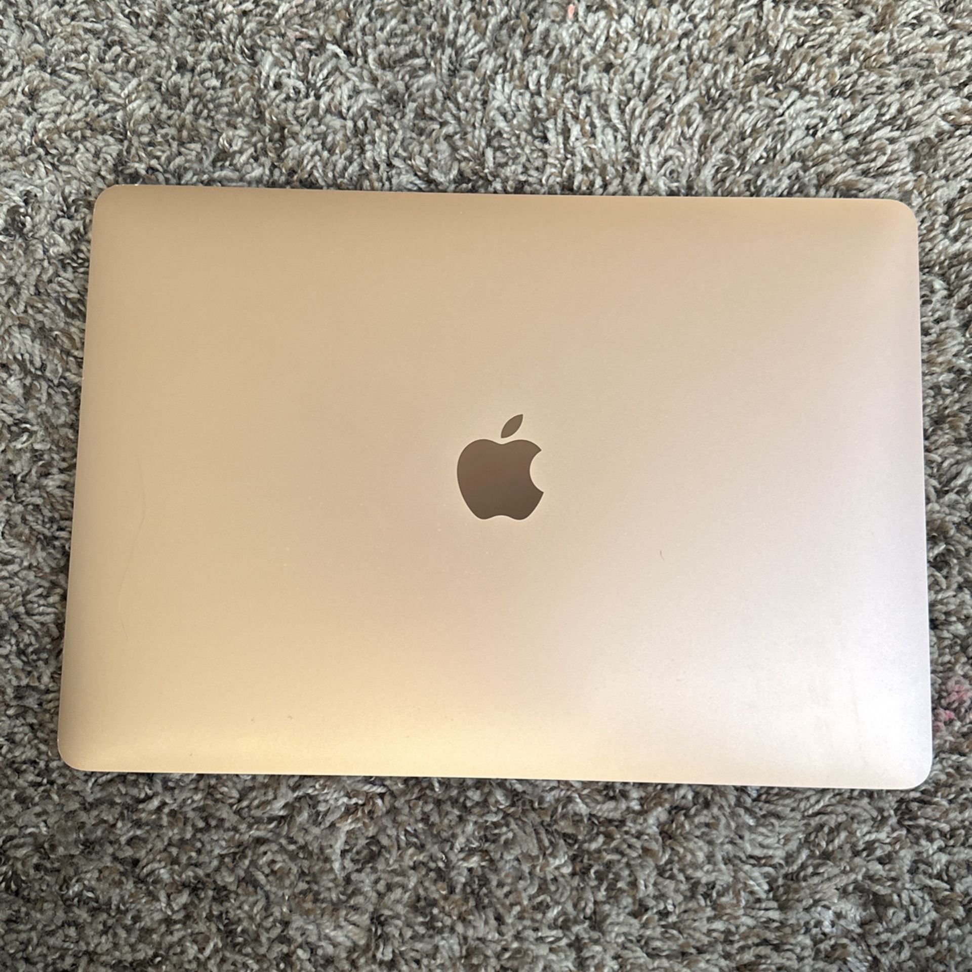 Apple Macbook Air