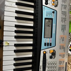 Yamaha PSR-170  electronic keyboard