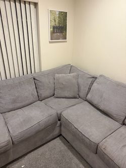 Free Sectional- Must come pick up