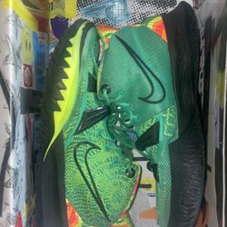 Kyrie 7 Weatherman