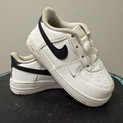 Little Boys Air Force 1’s 